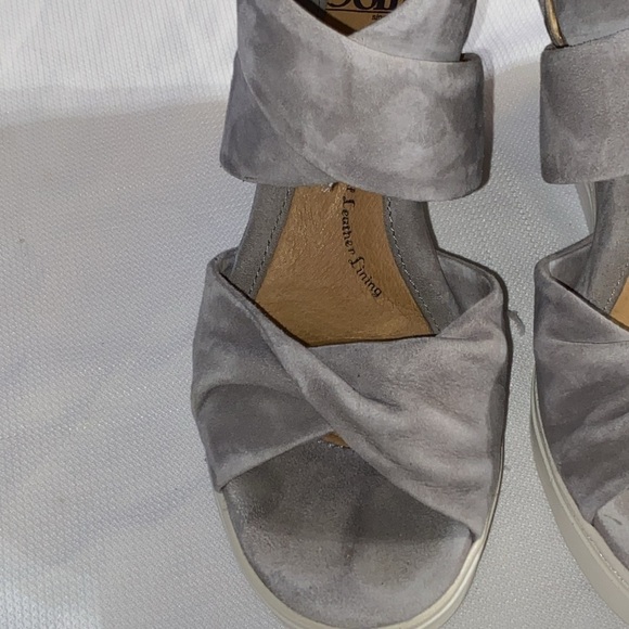 Sofft Gray Wedge Leather Suede Wo size 7 Back ankle zipper criss cross straps - Picture 6 of 12